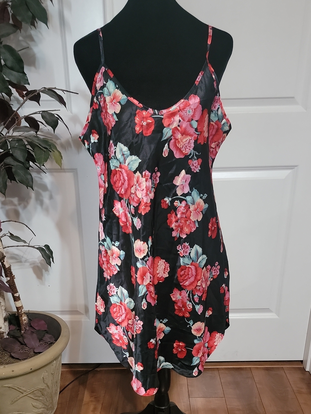 Floral Satin Slip Chemise in Black and Coral